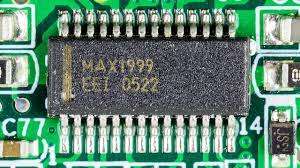 MAX 1999 – Tech Studio